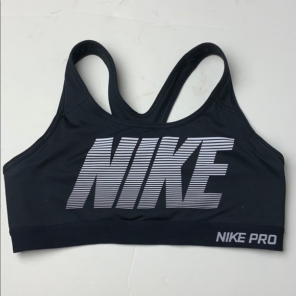 Nike Tops - Nike bra